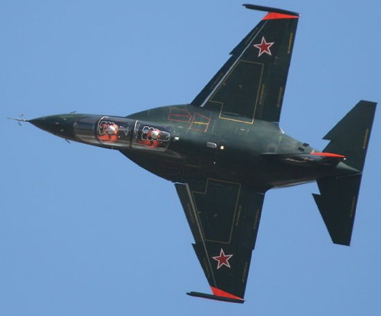 Công ty sản xuất máy bay Irkut/Nga đang tiến hành cải tiến máy bay huấn luyện-chiến đấu Yak-130